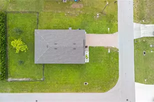 303 NE 6th St, Cape Coral, FL 33909 - Photo 30