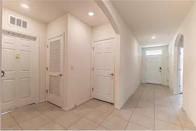 303 NE 6th St, Cape Coral, FL 33909 - Photo 16