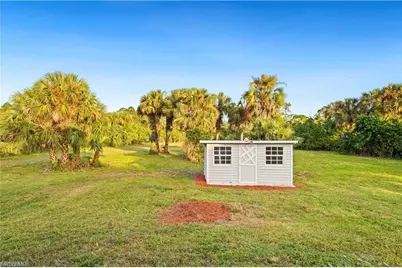 260 13th St SW, Naples, FL 34117 - Photo 22
