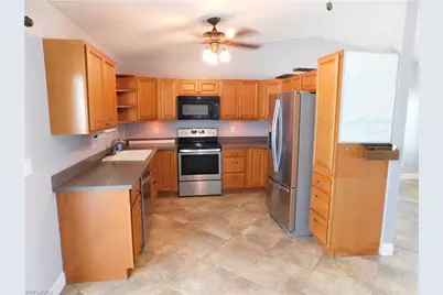 1217 NE 1st Pl, Cape Coral, FL 33909 - Photo 2