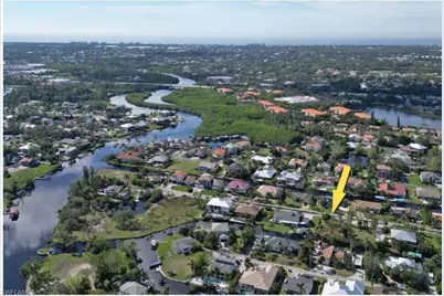 27125 Harbor Dr, Bonita Springs, FL 34135 - Photo 6