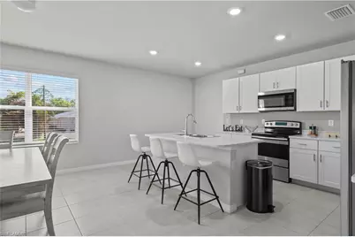 4320 Little Hickory Rd, Bonita Springs, FL 34134 - Photo 10