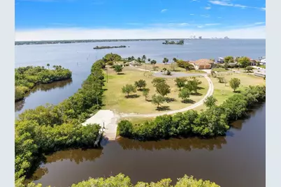 2215 Channel Way, North Fort Myers, FL 33917 - Photo 28
