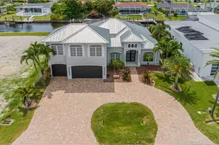 5328 Mayfair Ct, Cape Coral, FL 33904 - Photo 2