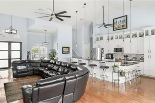 5328 Mayfair Ct, Cape Coral, FL 33904 - Photo 8