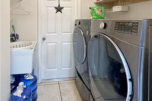 522 SE 4th St, Cape Coral, FL 33990 - Photo 16