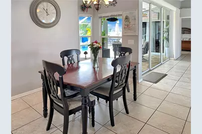 522 SE 4th St, Cape Coral, FL 33990 - Photo 12