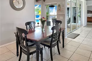 522 SE 4th St, Cape Coral, FL 33990 - Photo 12