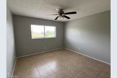 1206 Diplomat Pkwy E, Cape Coral, FL 33909 - Photo 8