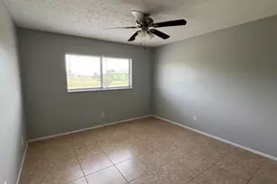 1206 Diplomat Pkwy E, Cape Coral, FL 33909 - Photo 8