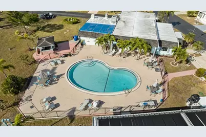 68 Sturbridge Ln, Fort Myers, FL 33908 - Photo 6