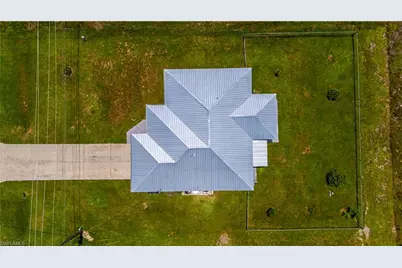 138 Milwaukee Blvd, Lehigh Acres, FL 33974 - Photo 2