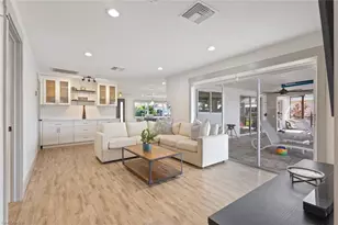 2232 SE 27th St, Cape Coral, FL 33904 - Photo 10