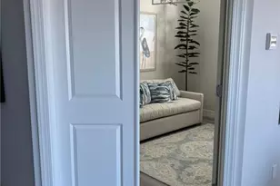 207 Indies Dr E, Naples, FL 34114 - Photo 16