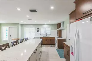 1322 SE 42nd St, Cape Coral, FL 33904 - Photo 12