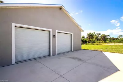 14725 Martin Dr, Fort Myers, FL 33908 - Photo 18