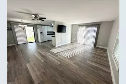 16091 Siesta Drive, Fort Myers, FL 33908 - Photo 6