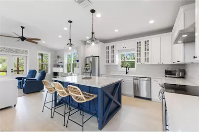 2441 Shop Rd, Sanibel, FL 33957 - Photo 2