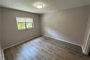 2690 Park Windsor Dr, Fort Myers, FL 33901 - Photo 8