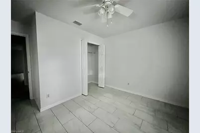 2912 SE Santa Barbara Pl #D, Cape Coral, FL 33904 - Photo 4