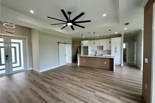 921 Norton Ave S, Lehigh Acres, FL 33974 - Photo 6