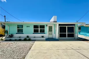 2500 Harbor View Dr, Matlacha, FL 33993 - Photo 2