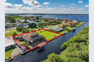 2157 Club House Rd, North Fort Myers, FL 33917 - Photo 32