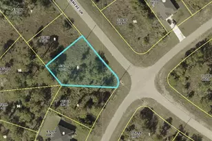 601 Windermere Dr, Lehigh Acres, FL 33972 - Photo 1