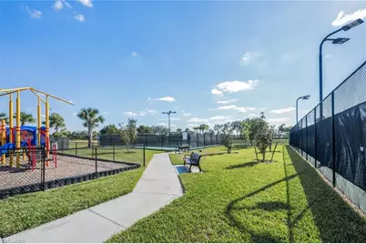 14195 Oviedo Pl, Fort Myers, FL 33905 - Photo 42