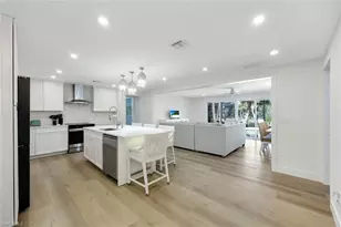 707 Durion Ct, Sanibel, FL 33957 - Photo 10