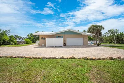 5885 Pine Tree Dr, Sanibel, FL 33957 - Photo 38