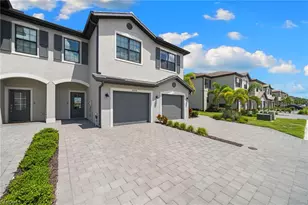 14228 Pine Lodge Ln, Fort Myers, FL 33913 - Photo 2