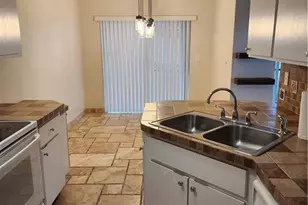 612 SW 8th Ct, Cape Coral, FL 33991 - Photo 12