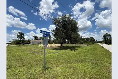 3738 Kemper St, Fort Myers, FL 33905 - Photo 4