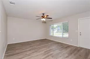 6947 Roslyn Ct, North Port, FL 34287 - Photo 2