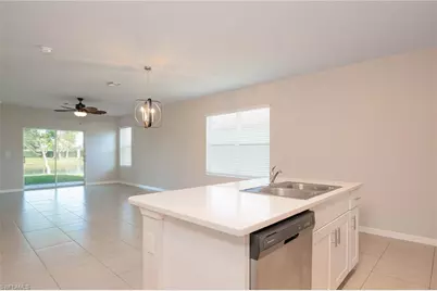 18517 Cronin Sand Ln, North Fort Myers, FL 33917 - Photo 8
