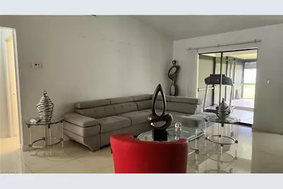 122 SW 21st St, Cape Coral, FL 33991 - Photo 6