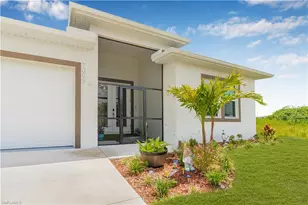 7005 Berwick Cir, Labelle, FL 33935 - Photo 8