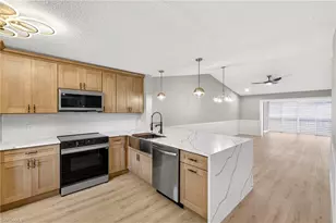 7761 Jewel Ln, Naples, FL 34109 - Photo 10