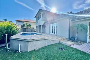 14370 McGregor Blvd, Fort Myers, FL 33919 - Photo 8