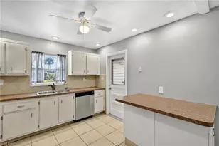 536 Pangola Dr, North Fort Myers, FL 33903 - Photo 16