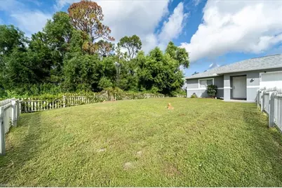 2436-2438 Joe Ave S, Lehigh Acres, FL 33973 - Photo 36