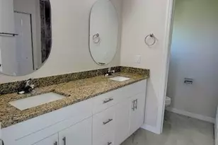 9019 E Crow Cir, Labelle, FL 33935 - Photo 6