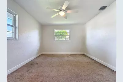 5351 Chippendale Cir E, Fort Myers, FL 33919 - Photo 32