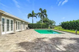 5351 Chippendale Cir E, Fort Myers, FL 33919 - Photo 46