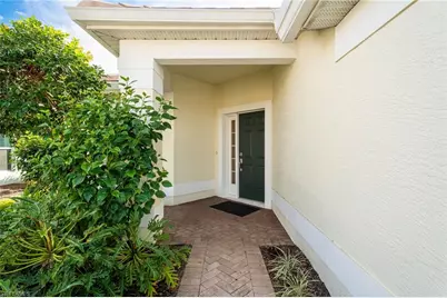 2476 Belleville Ct, Cape Coral, FL 33991 - Photo 4