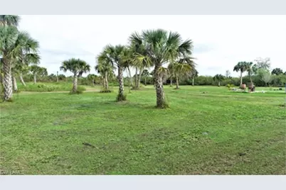 585 41st Ave NW, Naples, FL 34120 - Photo 34