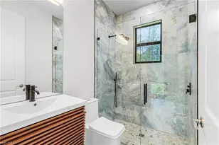 408 41st Ave NE, Naples, FL 34120 - Photo 16