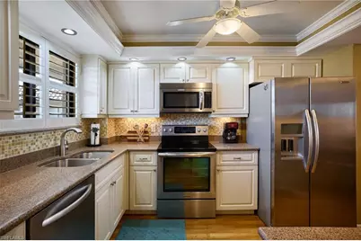 2121 Collier Ave #518, Fort Myers, FL 33901 - Photo 16