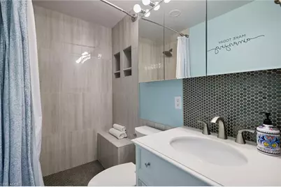 2121 Collier Ave #518, Fort Myers, FL 33901 - Photo 8